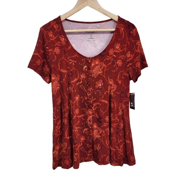 New Torrid Super Soft Button-Front Seamed Top Women's Size M/L Red Paisley NWT - Picture 3 of 11